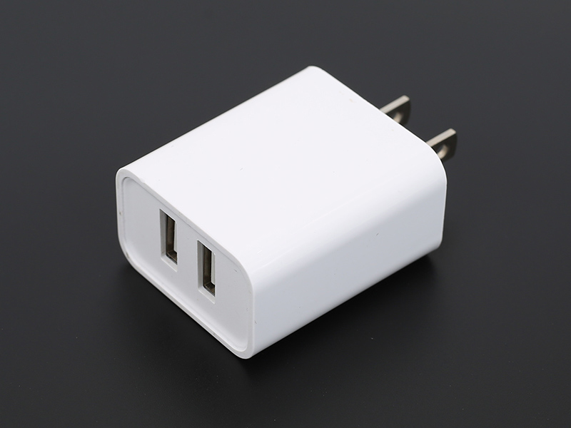 B28 5V2.4A  2USB 美規電池充電器